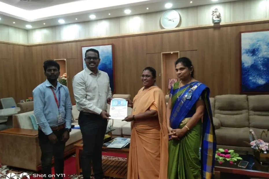 MoU-Signed-@-HolyCross-college-Trichy